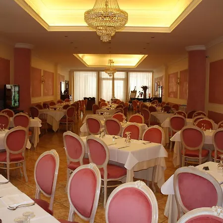Grand Degli Angeli Hotel 4*